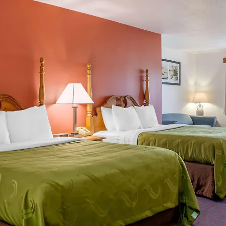 Quality Inn & Suites Prairie du Chien Exterior photo